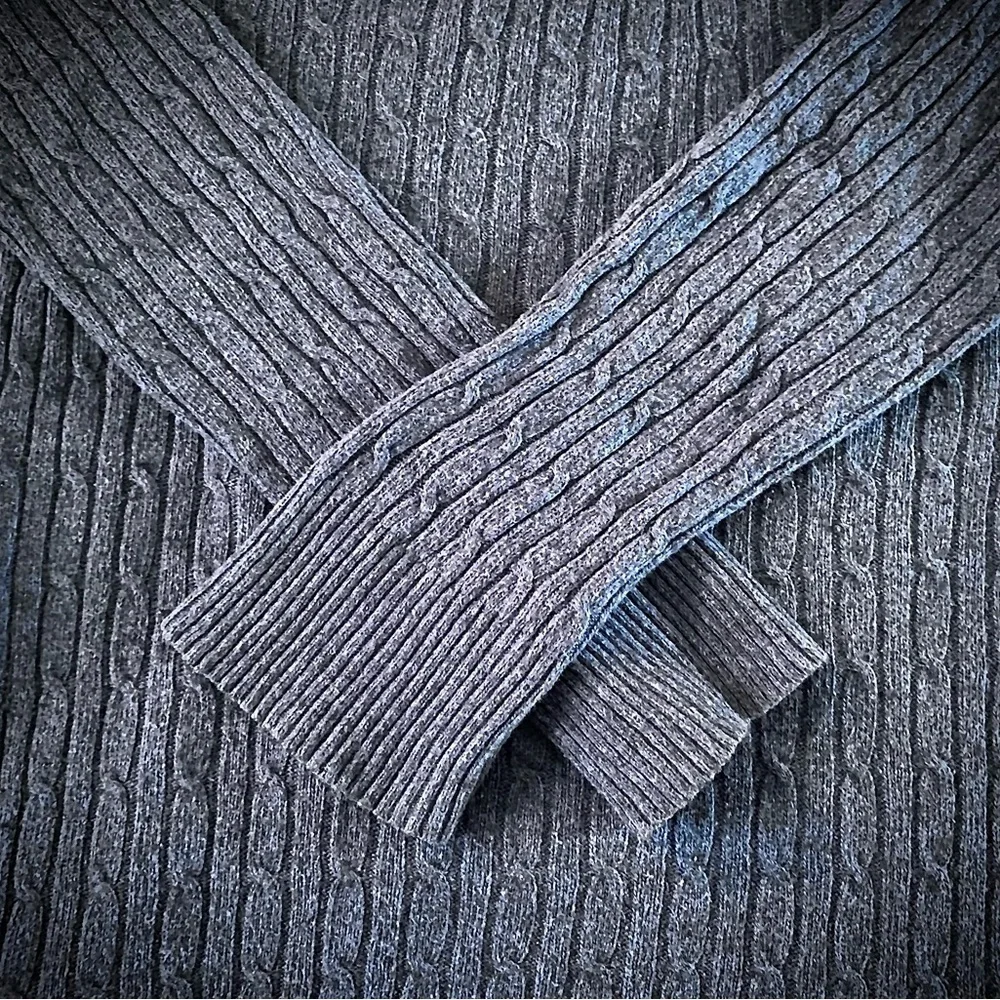Navy Blue Long Sleeve Scoop Neck Sweater Large